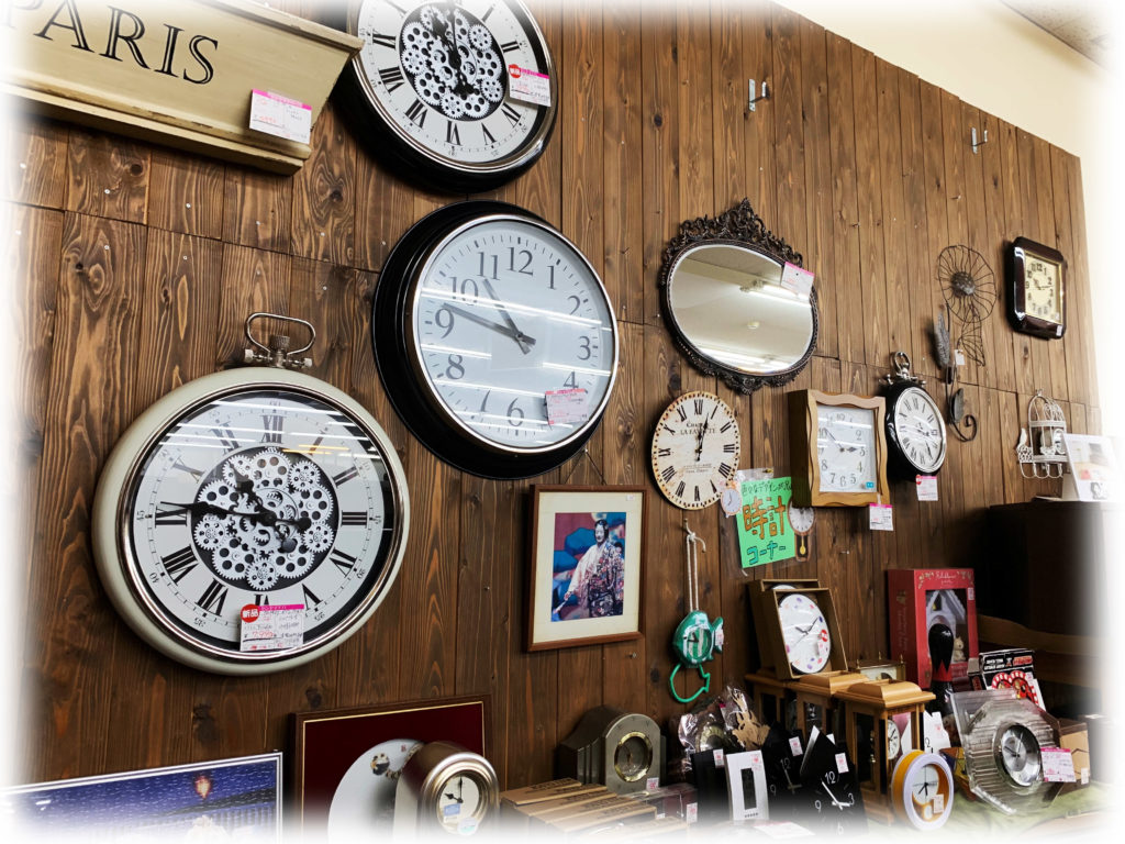 時計 掛け時計 置時計 雑貨 新品多数ありますよ。 新入荷情報 電池の